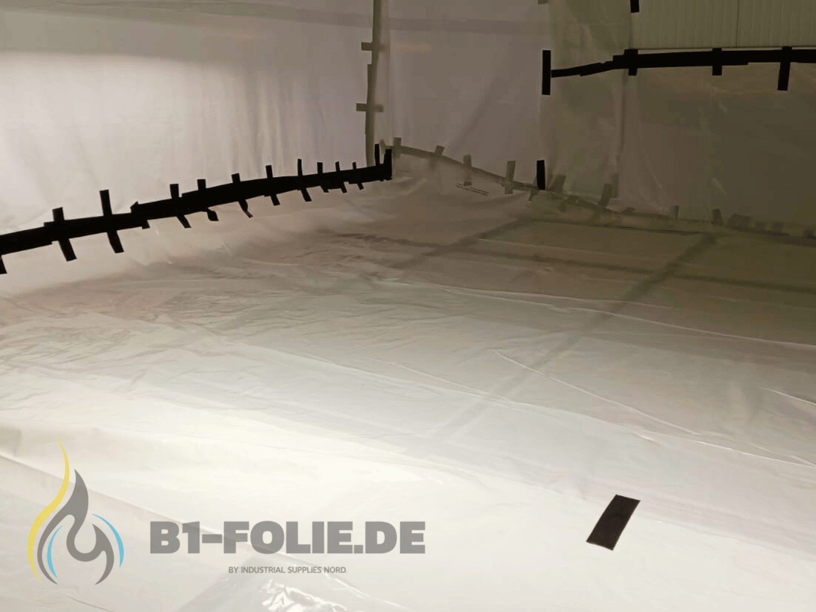 B1 Folie 30 µm auf Rolle, 4 m Breite, reissfest und zuschneidbar